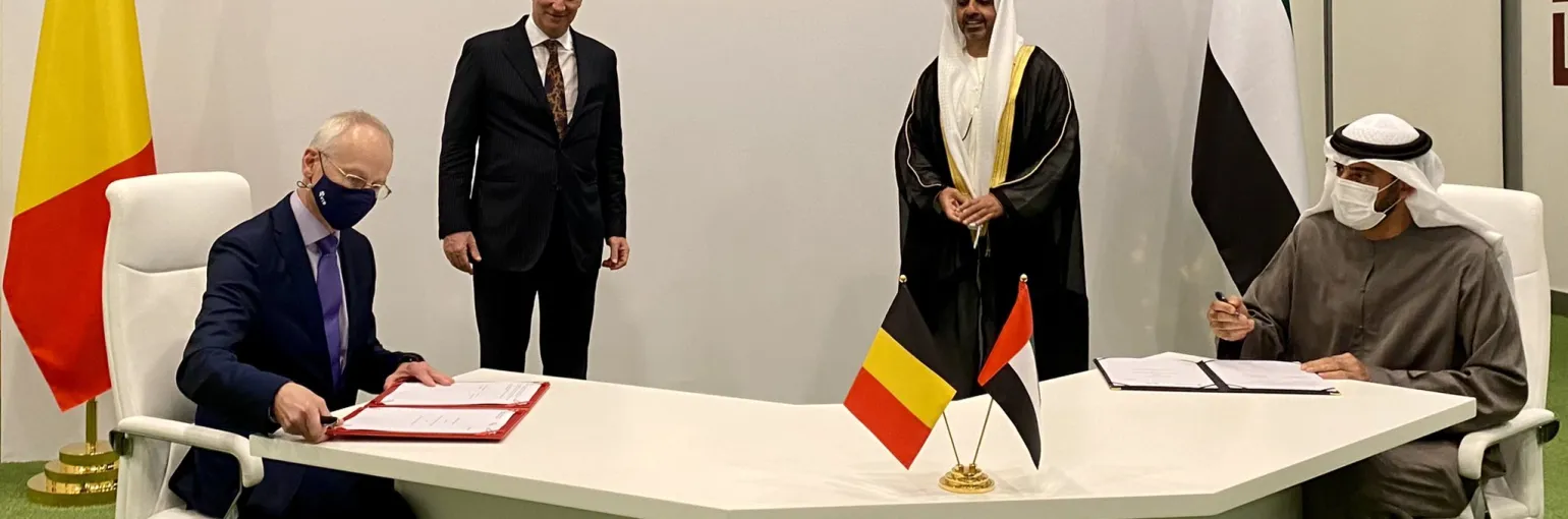signing agreement
